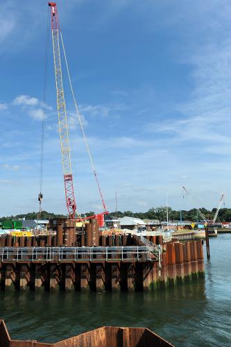 Ipswich Tidal Barrier crane